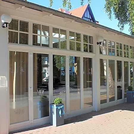 Strandresidenz Verdi ホテル Ostseebad Kühlungsborn